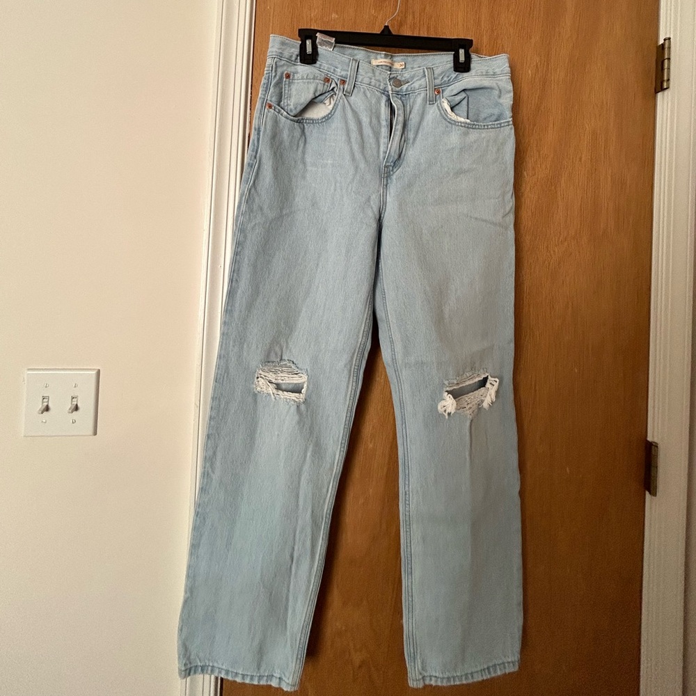 Levi’s Light Blue Distressed Jeans